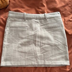 H&M Beige Plaid Pencil Skirt